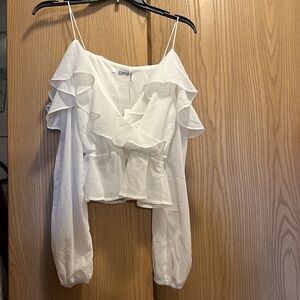 E.ssue off the shoulder white long sleeve shirt. Size small. Brand new with tags